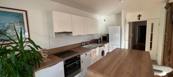 3 bedrooms Apartment in Chatenay-Malabry, France No. 333948 3