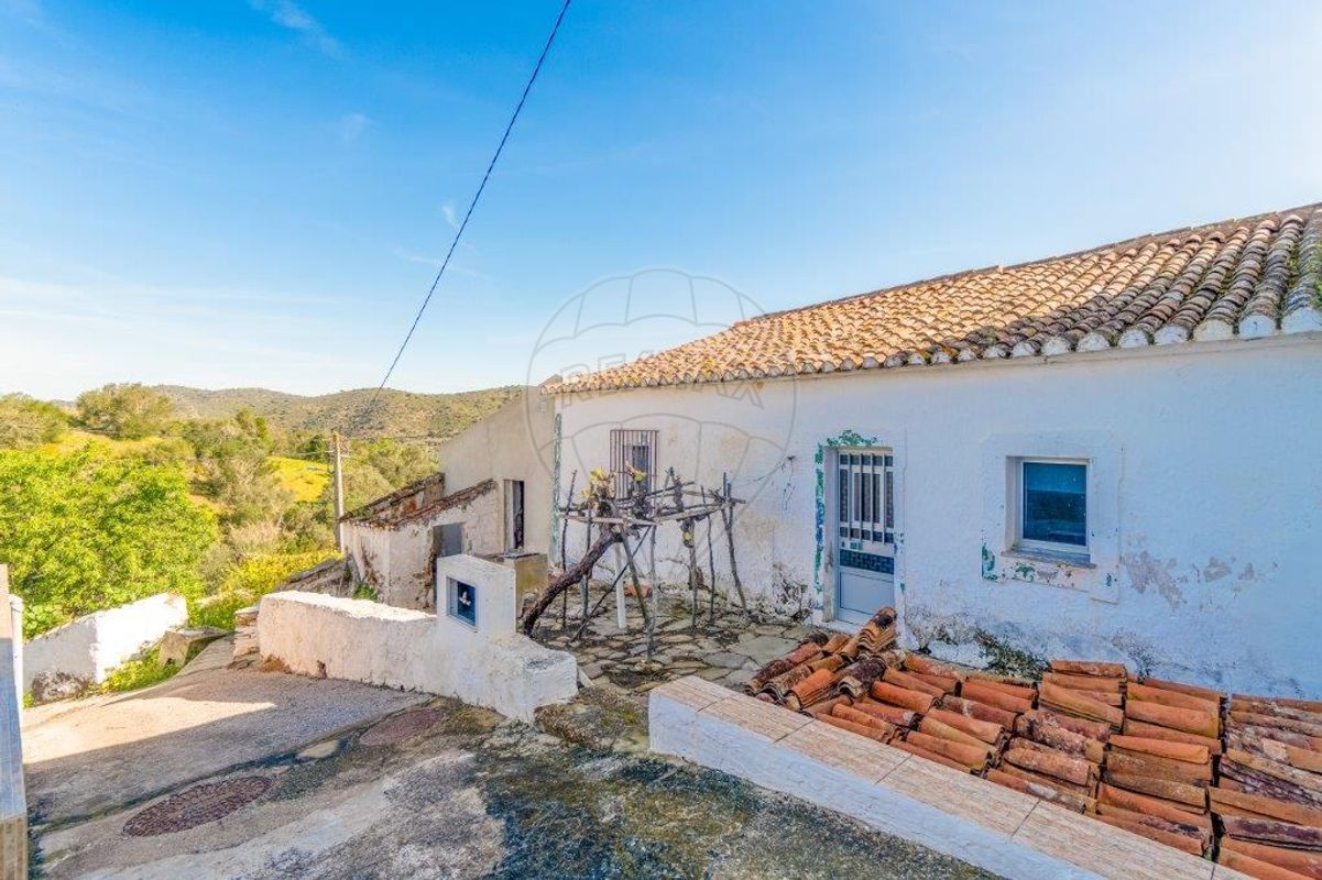 Casa de 2 dormitorios en Alcoutim, Portugal No. 28223