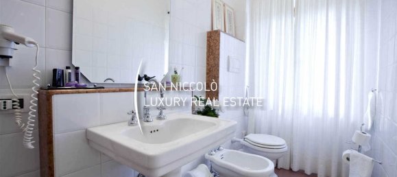 31 bedroom House in San Gimignano, Italy No. 120166 43