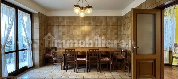 Villa T4 em Guanzate, Italy N.º 302648 49