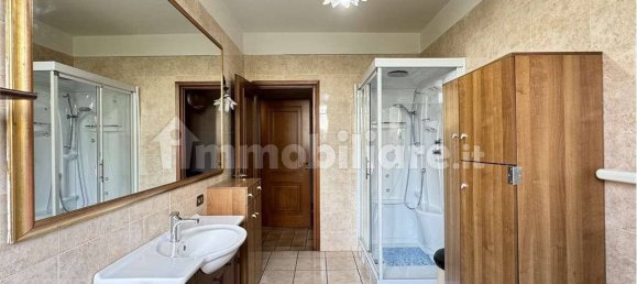 Villa T4 em Guanzate, Italy N.º 302648 15