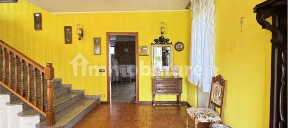 Villa T4 em Guanzate, Italy N.º 302648 6