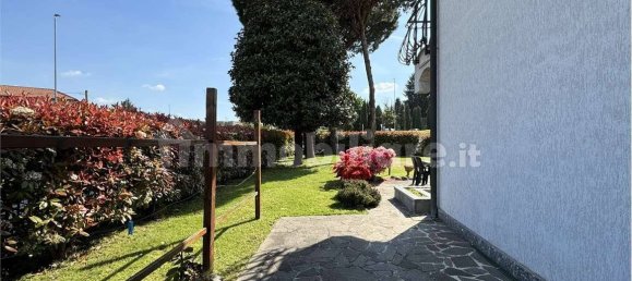 Villa T4 em Guanzate, Italy N.º 302648 32