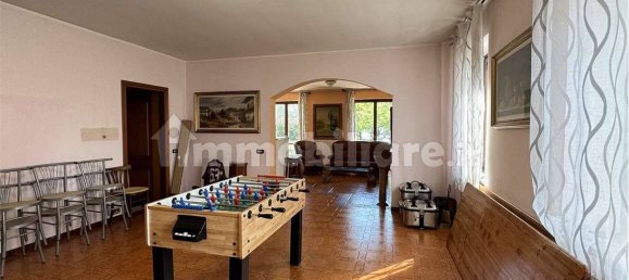 Villa T4 em Guanzate, Italy N.º 302648 47