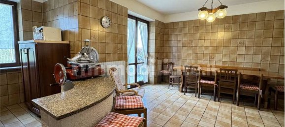 Villa T4 em Guanzate, Italy N.º 302648 13