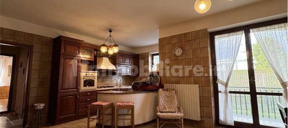 Villa T4 em Guanzate, Italy N.º 302648 50