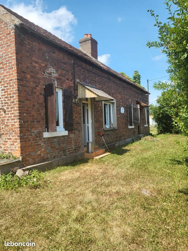 4 bedrooms House in Epinac, France No. 289948