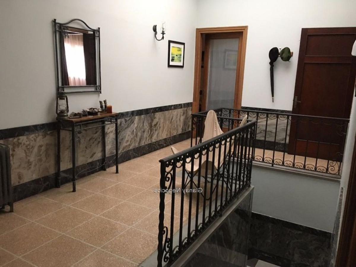 4 غرف نوم منزل في Montevideo, Uruguay رقم 2362