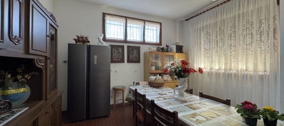 Casa de 8 divisões em Ariano nel Polesine, Italy N.º 61727 28