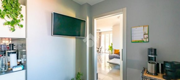 5 chambres Penthouse à Lainate, Italy No. 357929 15