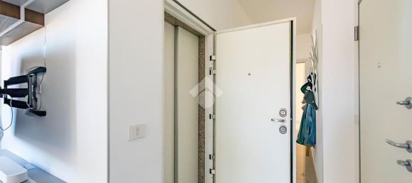 5 chambres Penthouse à Lainate, Italy No. 357929 42