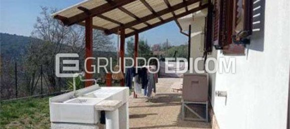 5 bedrooms Apartment in Terni, Italy No. 380285 3