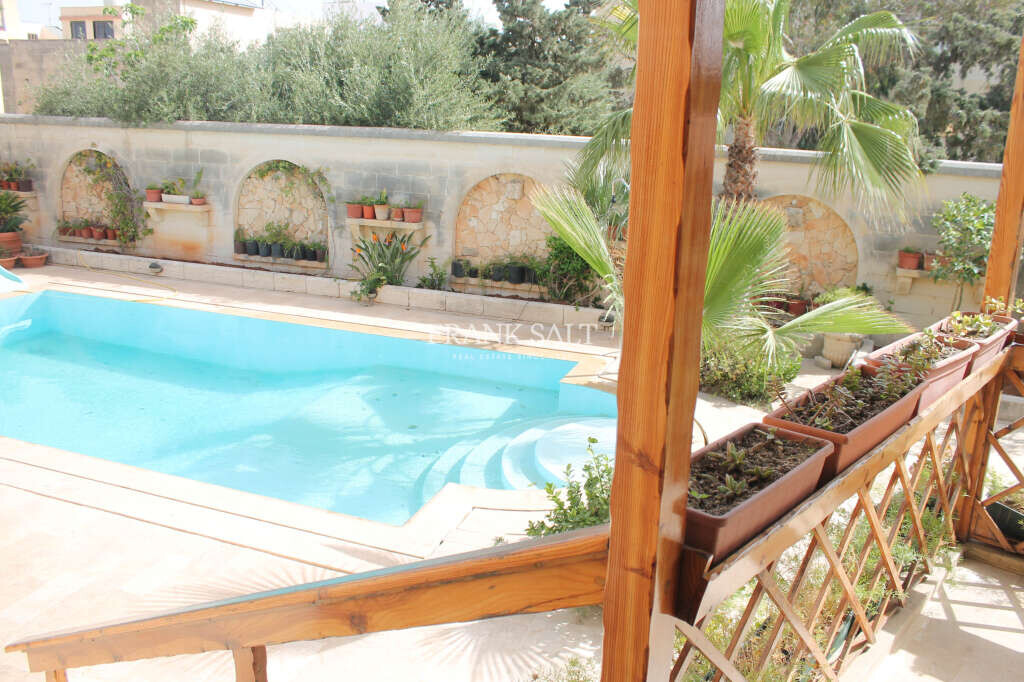 3 غرف نوم بنغالو في Kappara, Malta رقم 8948