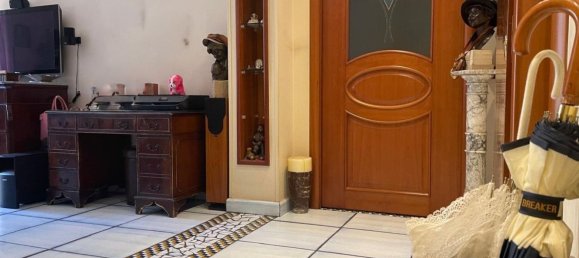 4 bedrooms Apartment in Portici, Italy No. 347471 22