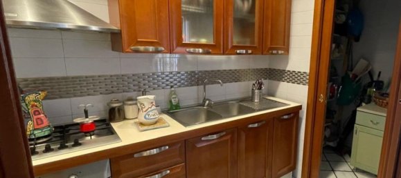 4 bedrooms Apartment in Portici, Italy No. 347471 17