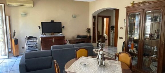 4 bedrooms Apartment in Portici, Italy No. 347471 10
