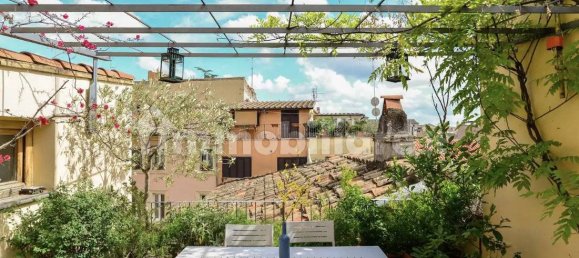 1 غرف نوم بانتهاوس في Rome, Italy رقم 44099 15