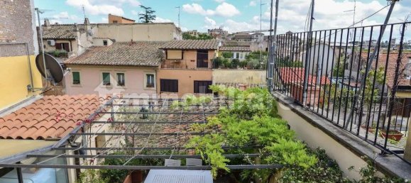 1 غرف نوم بانتهاوس في Rome, Italy رقم 44099 29