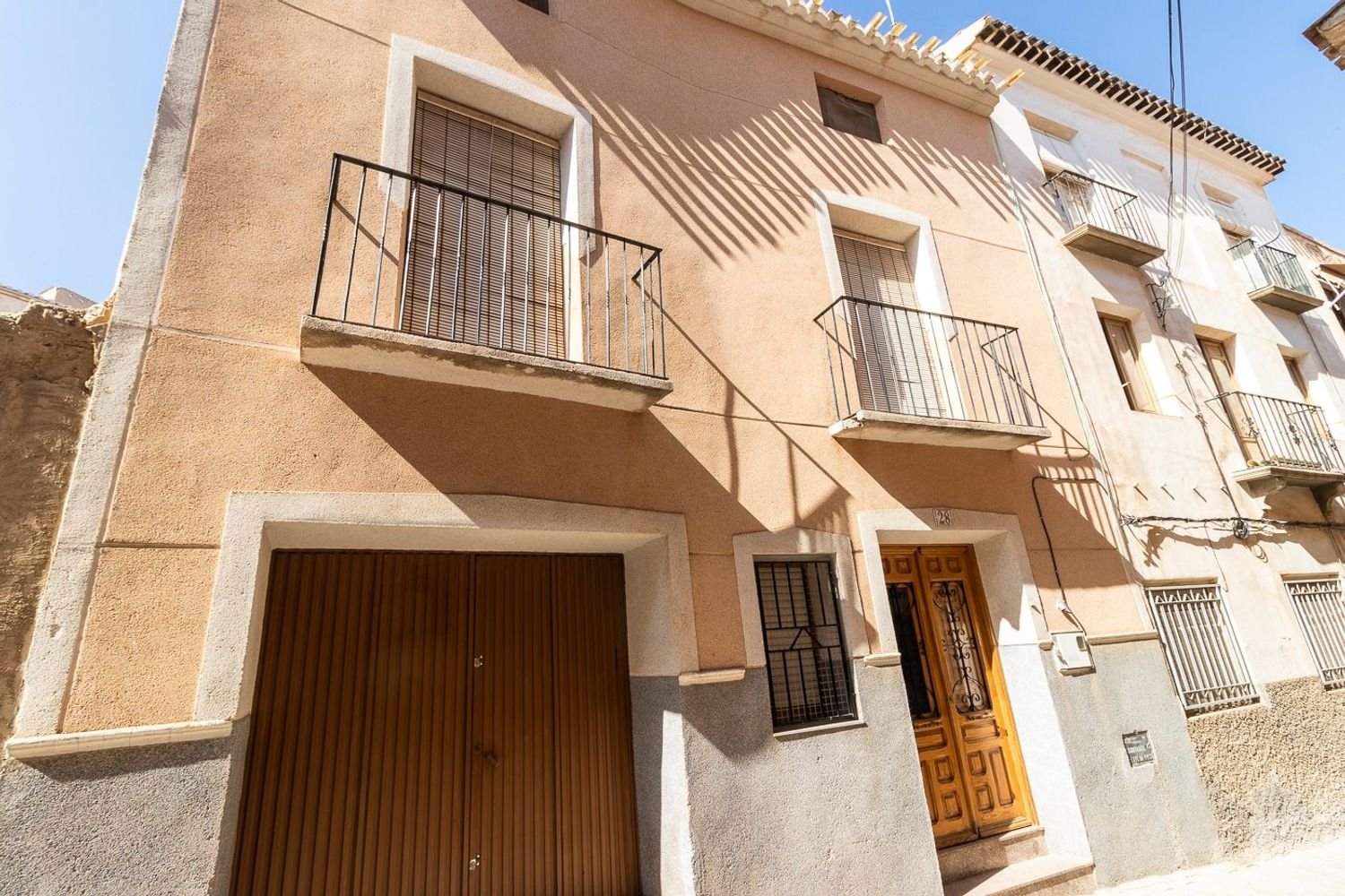 Casa de 6 dormitorios en Mula, Spain No. 242645