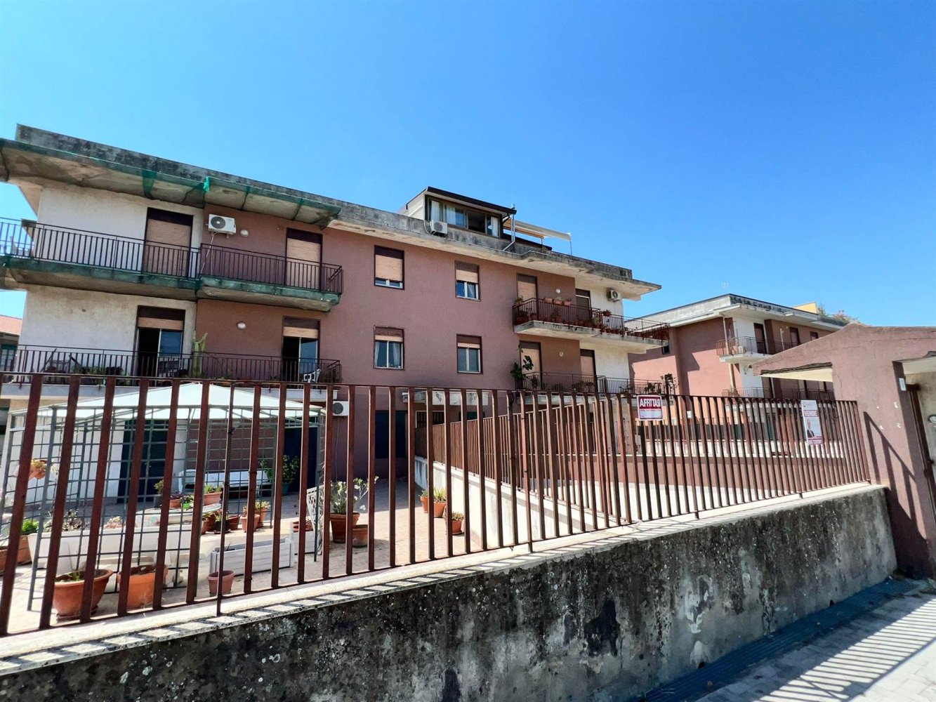 2 Schlafzimmer Wohnung in Gravina di Catania, Italy, Nr. 282806