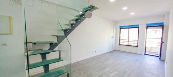 Dúplex de 3 dormitorios en Costa da Caparica, Portugal No. 30531 15