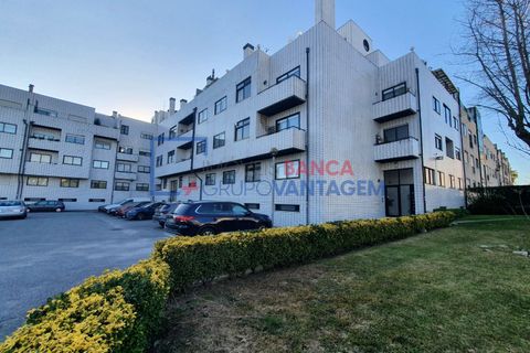 3 bedrooms Apartment in Matosinhos, Portugal No. 214149