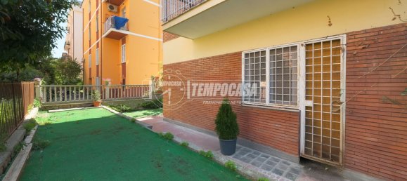 2 bedrooms Apartment in Rome, Italy No. 192376 11