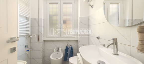 2 bedrooms Apartment in Rome, Italy No. 192376 21
