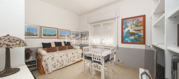 2 bedrooms Apartment in Rome, Italy No. 192376 15