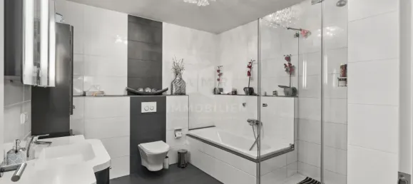 Квартира с 4 комнатами в Бодензе, Германия № 93735 4