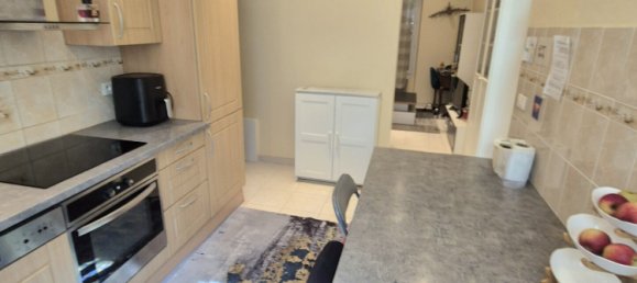 2-salle Appartement à Menton, France No. 296155 12