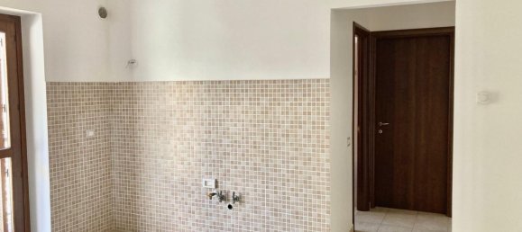 Apartamento de 2 divisões em Fiuggi, Italy N.º 11550 2