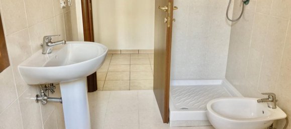 Apartamento de 2 divisões em Fiuggi, Italy N.º 11550 21