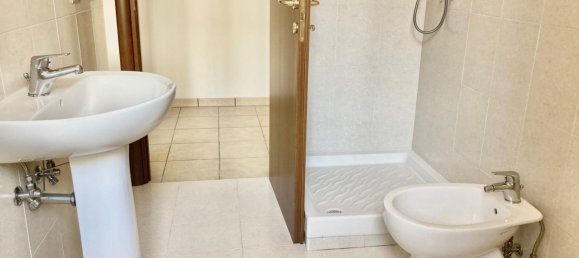 Apartamento de 2 divisões em Fiuggi, Italy N.º 11550 19