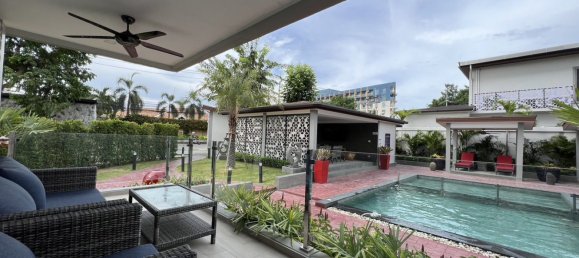 3 bedrooms Condo in Pattaya, Thailand No. 11063 5