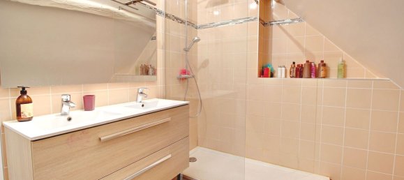 10 bedrooms Villa in Vaux-sur-Seine, France No. 174212 16