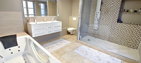 10 bedrooms Villa in Vaux-sur-Seine, France No. 174212 25