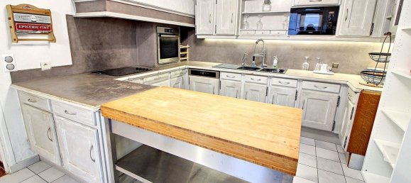 10 bedrooms Villa in Vaux-sur-Seine, France No. 174212 7