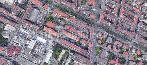 3غرفة عقار تجاري في Turin, Italy رقم 12235 7