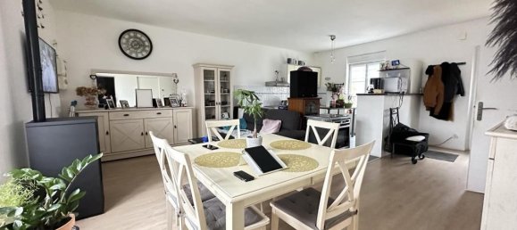 2 bedrooms House in Laon, France No. 73148 3