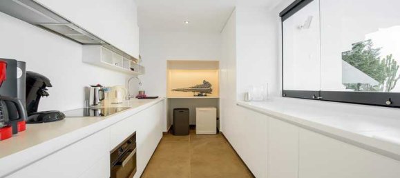 4 bedrooms Villa in Mesogi, Cyprus No. 18667 5