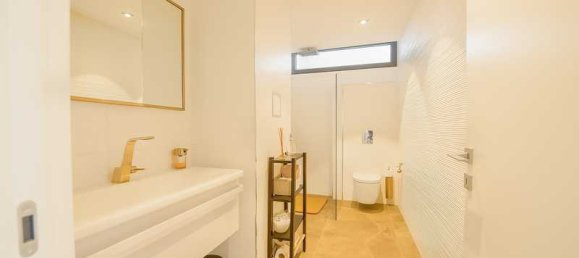 4 bedrooms Villa in Mesogi, Cyprus No. 18667 8