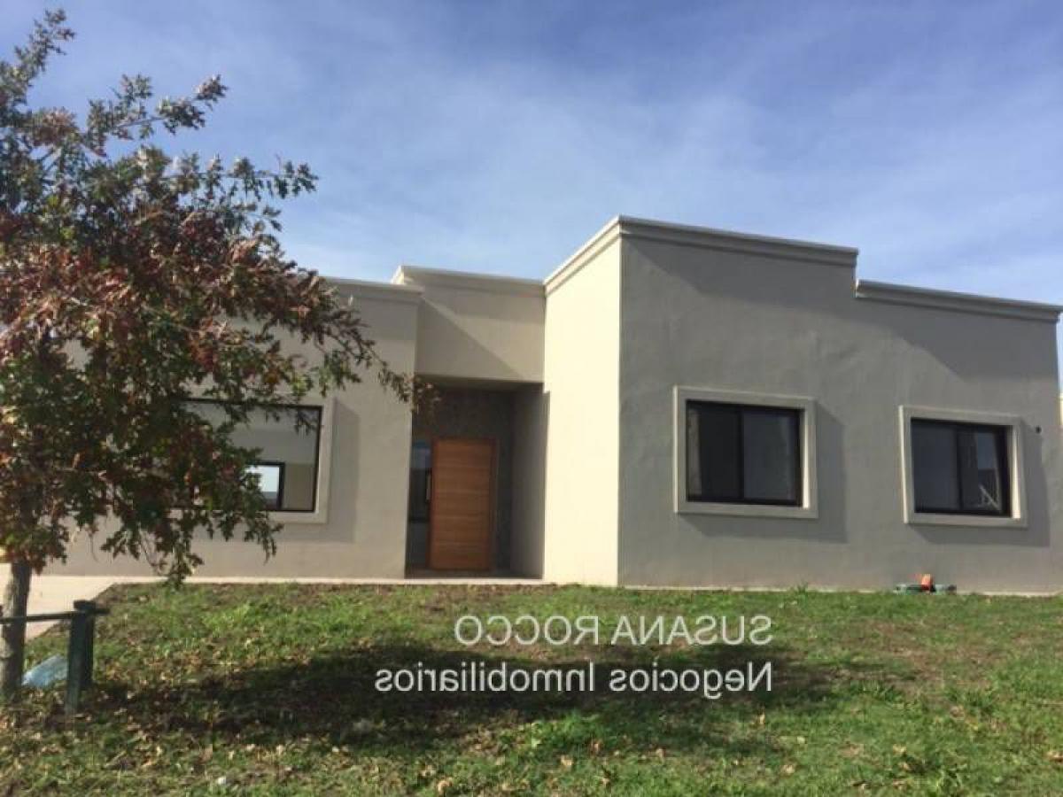 3 bedrooms House in Pilar, Argentina No. 90907