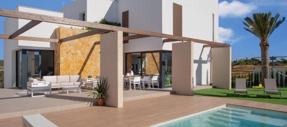 Villa de 4 dormitorios en Campoamor, Spain No. 7011 20