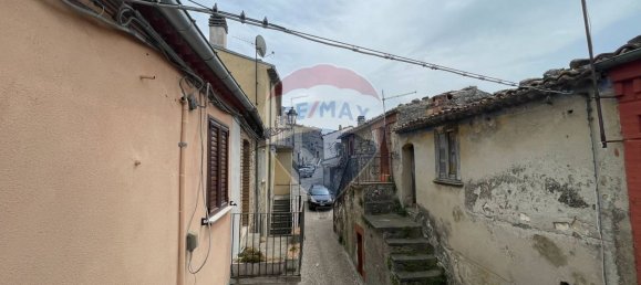 2غرفة منزل في Casalciprano, Italy رقم 148743 4