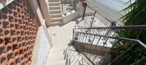 Apartamento de 4 habitaciónes en Bitonto, Italy No. 30503 18