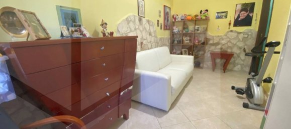 Apartamento de 4 habitaciónes en Bitonto, Italy No. 30503 44