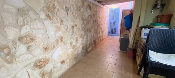Apartamento de 4 habitaciónes en Bitonto, Italy No. 30503 14