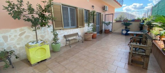 Apartamento de 4 habitaciónes en Bitonto, Italy No. 30503 7