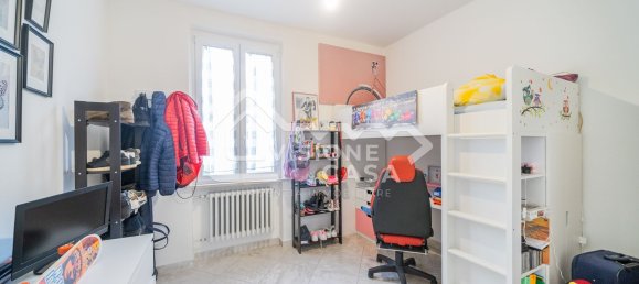 Apartamento de 3 divisões em Reggio Emilia, Italy N.º 21727 18